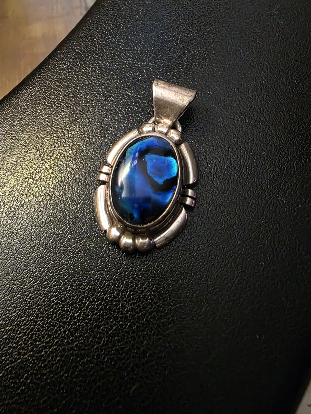 Vintage Sterling Silver Paua Shell Pendant | Hallmarked V. NZ | New Zealand